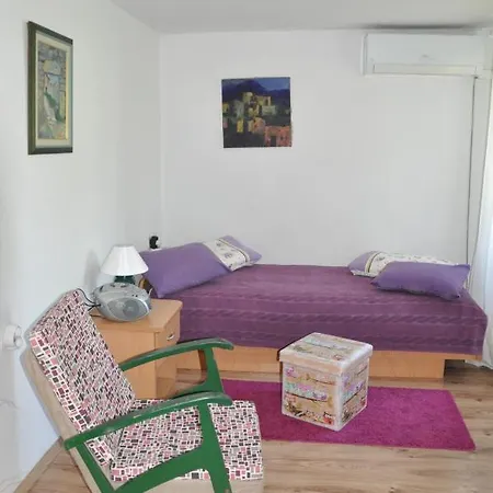 Apartment Marioni Buzet Exterior photo